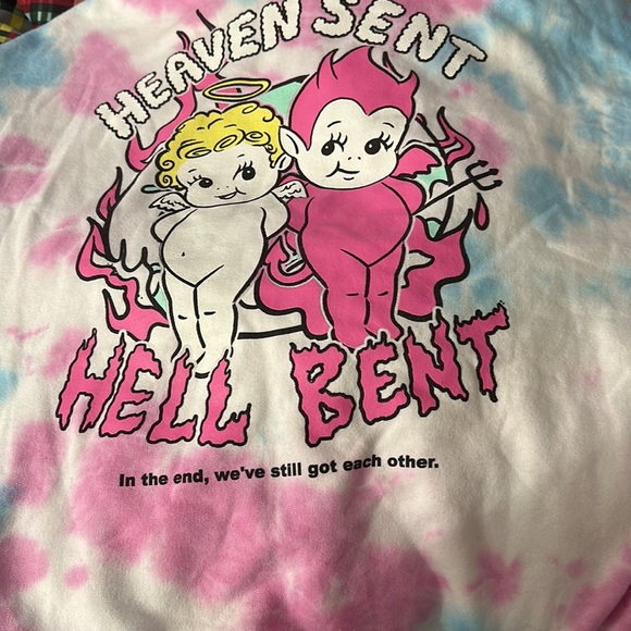 Sweatshirt - Picture 2 of 7